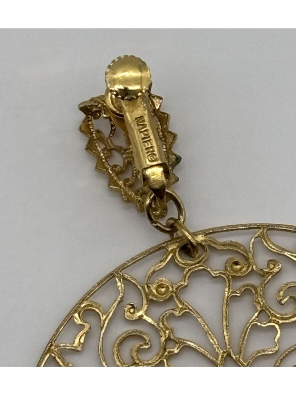Vintage Napier Earrings Gold-Tone X-Large Round Dangling Discs Filigree Clip-Ons - Picture 13 of 15